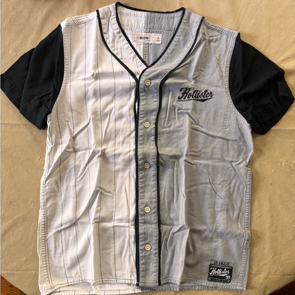 Hollister Men's Baseball Jersey - Black/Grey/White Striped - Picture 1 of 4